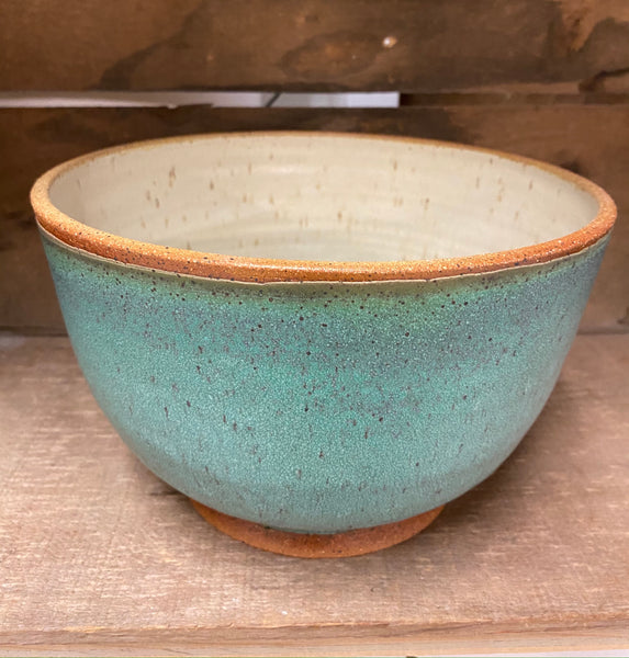 Salad Bowls – Hintonburg Pottery